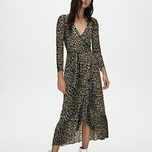 Aritzia Little Moon Celestia Dress